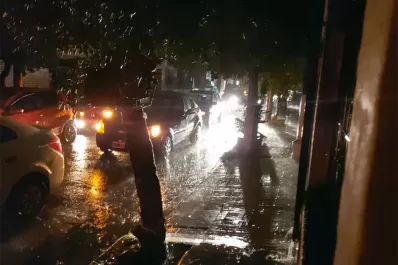 La tormenta dejó más de 30.000 hogares tucumanos sin luz