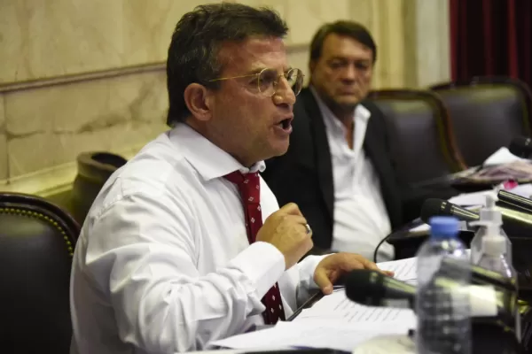 Cisneros condicionó su acompañamiento a la nueva fórmula jubilatoria a un cambio en el proyecto