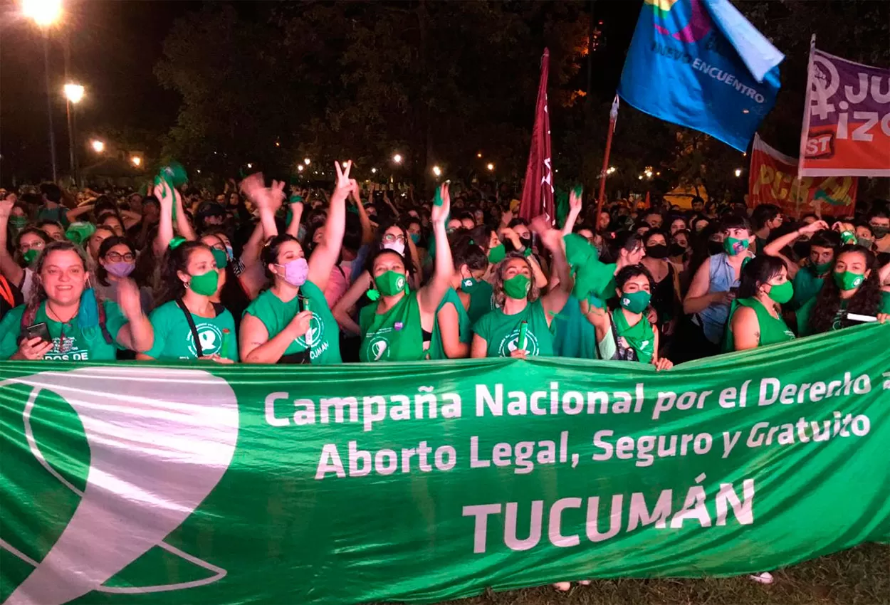 Tras una sesión histórica, es ley la Interrupción Voluntaria del Embarazo en Argentina