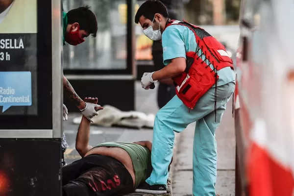 Dos provincias anunciaron toque de queda sanitario por la suba de casos de covid-19