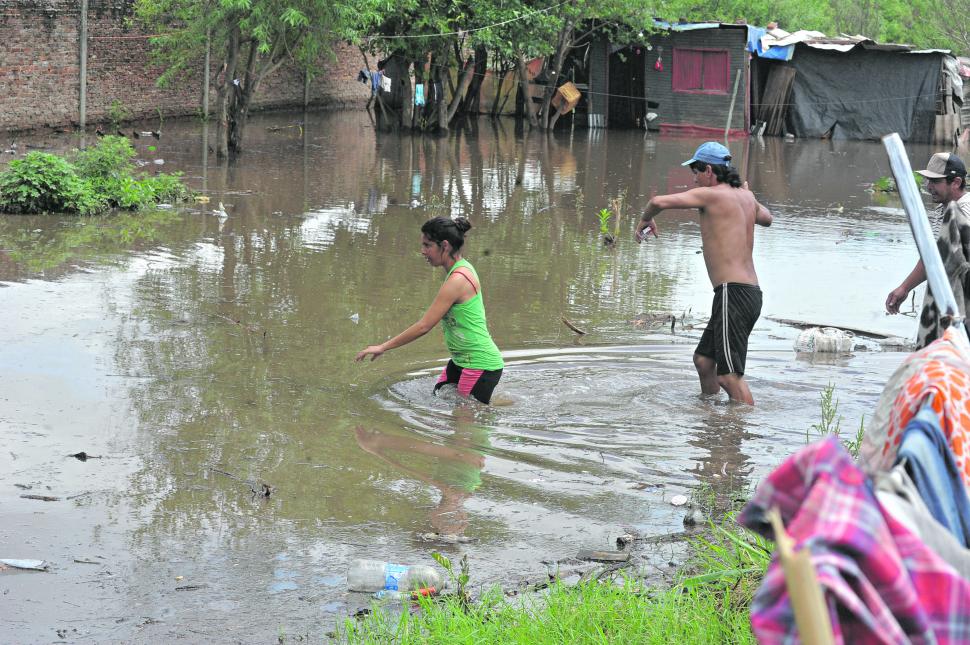 Reportaje fotográfico: el agua arrasó con todo