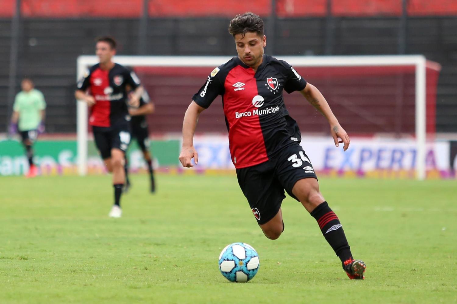 Tucu" Palacios jugará en Newell's hasta el final de la Copa Maradona - LA  GACETA Tucumán