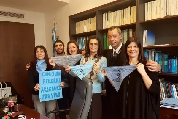 Aborto: Un juez habilitó la feria para tratar un pedido de inconstitucionalidad de la ley