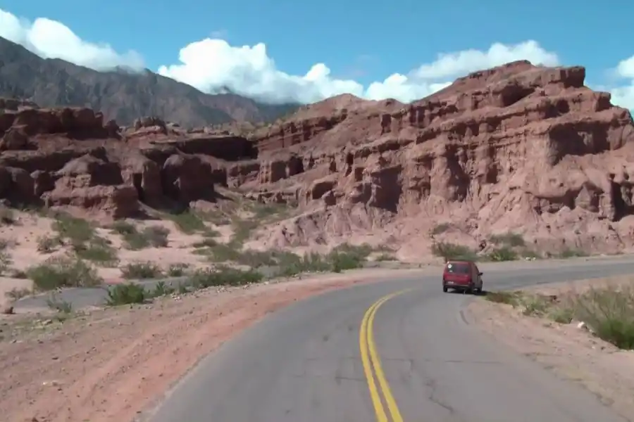 Cuánto cuesta veranear en los destinos más turísticos del Norte argentino