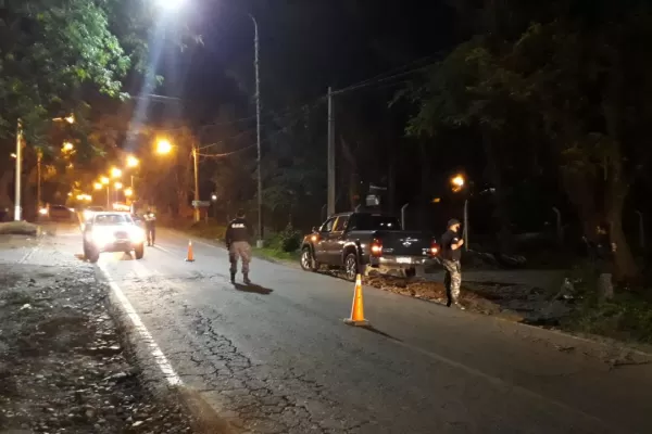 La Policía realizó controles en distintos puntos de Yerba Buena