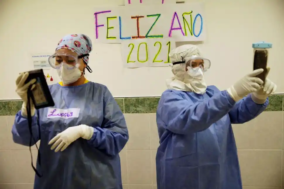 En imágenes, el fin de un año caótico: despedida con un suspiro de alivio