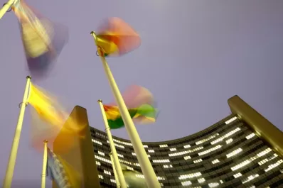 Irán planea enriquecer uranio hasta un 20% de pureza