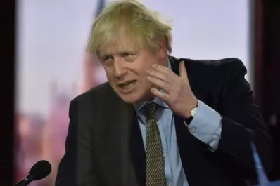 Reino Unido endurecerá las restricciones ante el aumento de casos de covid-19