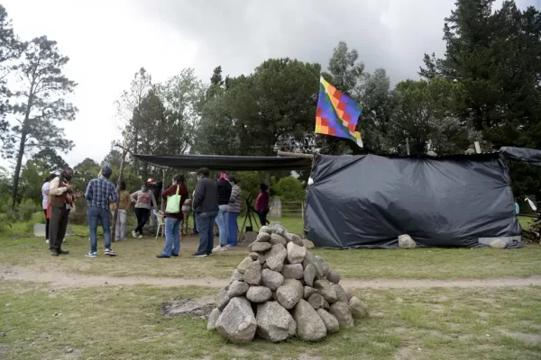 Ordenan a la Comunidad Diaguita desocupar las tierras fiscales tomadas en La Quebradita