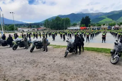 La Policía promete controles rigurosos en vacaciones para evitar aglomeraciones de jovenes