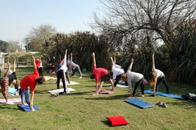 Yoga y gimnasia: clases gratuitas y al aire libre