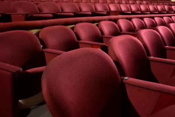 Teatros en Mar del Plata: una temporada que se acomoda a la pandemia