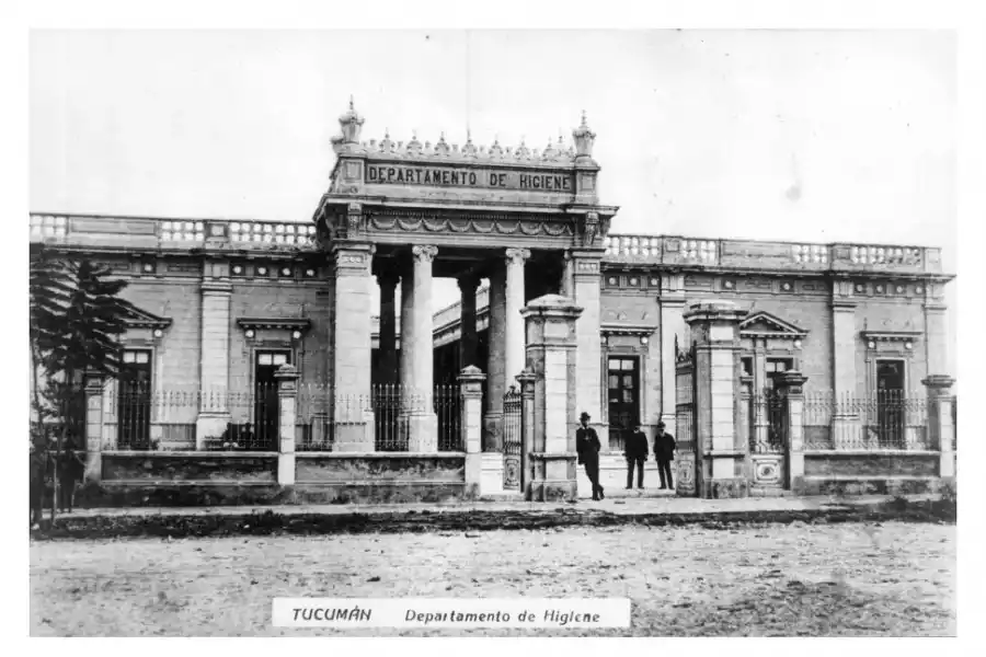 Tucumán retro: los viejos edificios que marcaron una época