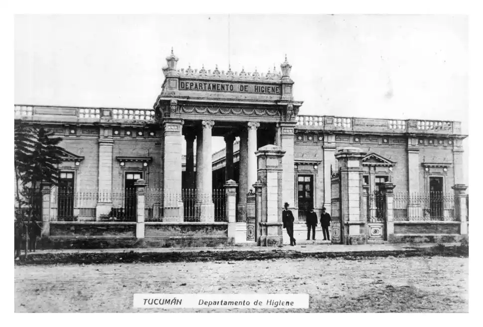 Tucumán retro: los viejos edificios que marcaron una época