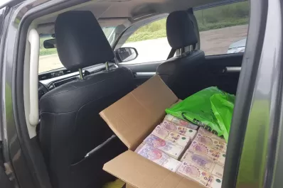 Córdoba: un tucumano transportaba en su vehículo más de $ 4 millones dentro de una caja