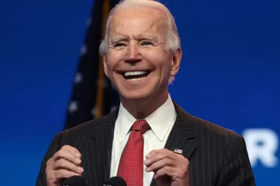 Tras las violentas manifestaciones, el Congreso de EEUU certifica finalmente la victoria electoral de Biden