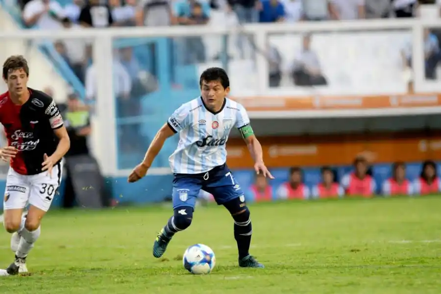  ESPERA Los hinchas quieren volver a ver a “Pulguita” con la camiseta de Atlético. 
