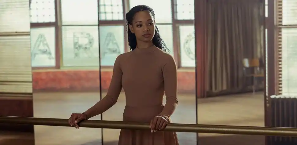  TINY PRETTY THINGS. Bailarines muy complicados.