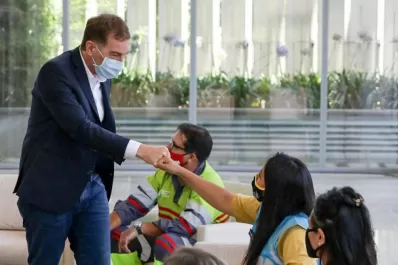 Covid-19: uno de los 44 egresados que volvieron contagiados de Cancún es hijo de Diego Santilli