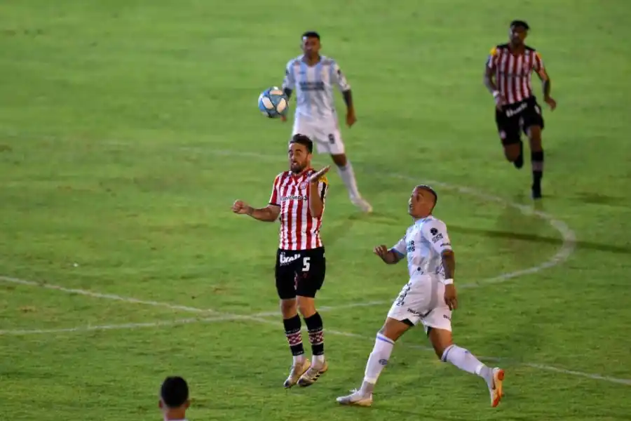 EN LA ETAPA FINAL. Fissore había sufrido un golpe en su rodilla derecha. De acuerdo a lo informado por el departamento médico, en los próximos días estará “ok”.  