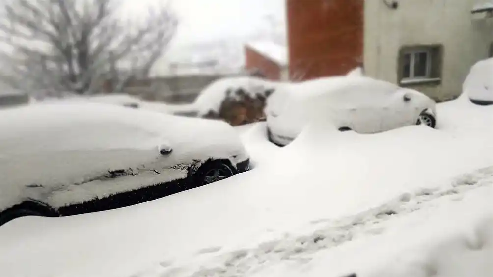 La nieve en España hizo estragos: tres muertos, cierres de rutas y cancelación de vuelos