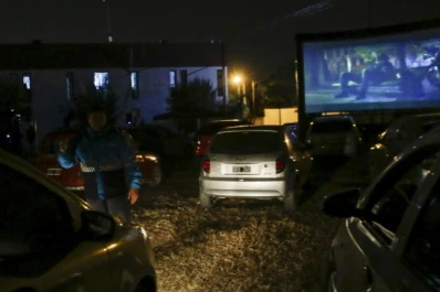 Autocine Hipódromo inaugura la temporada de películas en Tafí del Valle
