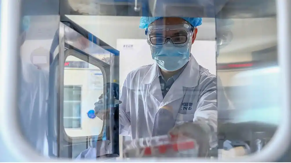 Definen los últimos detalles para la compra de la vacuna de Sinopharm