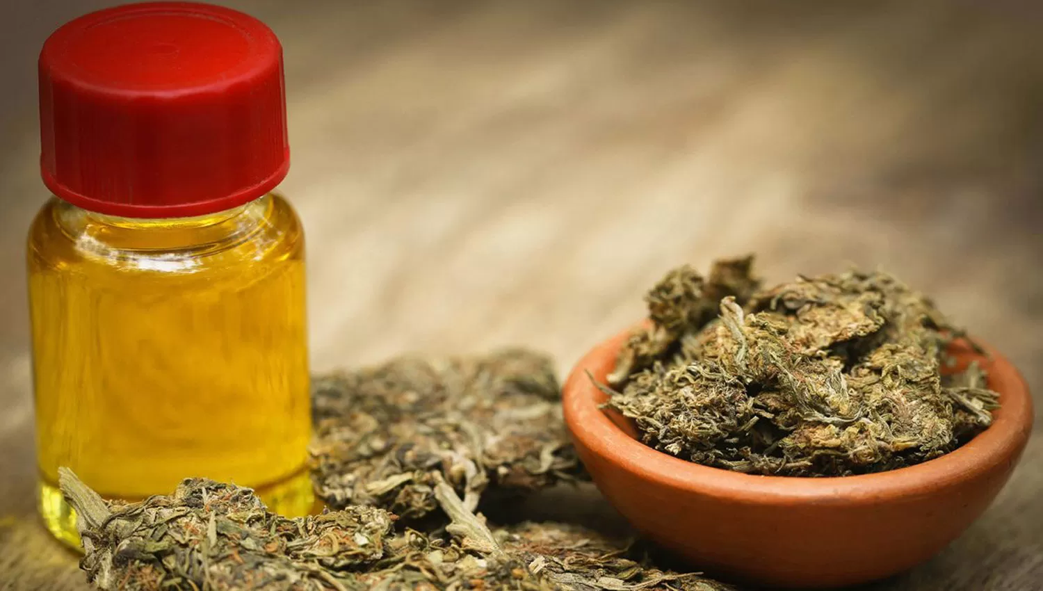 DERIVADOS. El aceite de cannabis ya se comercializa de manera artesanal en toda Latinoamérica.