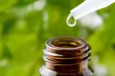 La Anmat vuelve a recomendar no consumir productos con dióxido de cloro