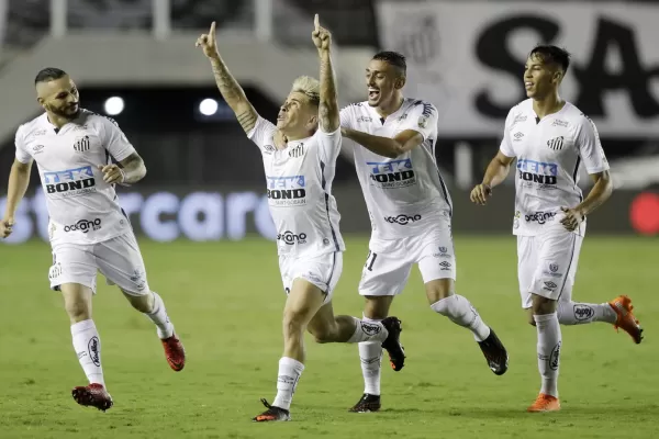 Boca fue goleado por Santos y se quedó con las ganas de llegar a la final de la Libertadores