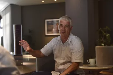 De Felippe llegaría hoy a Tucumán y en Atlético pretenden que sea un proyecto largo