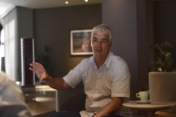 De Felippe llegaría hoy a Tucumán y en Atlético pretenden que sea un proyecto largo