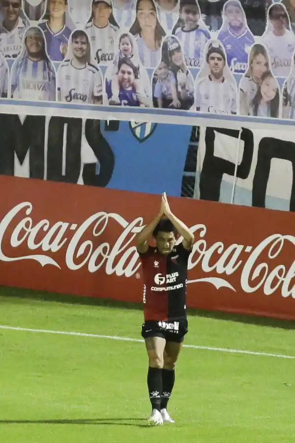 PIDE PERDÓN. El regreso del “Pulga” se podría retrasar hasta el próximo año.