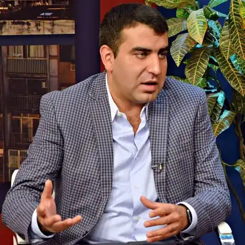 AGUSTÍN ROMANO NORRI.