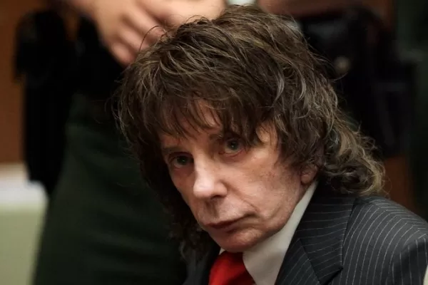 Murió el legendario productor musical Phil Spector