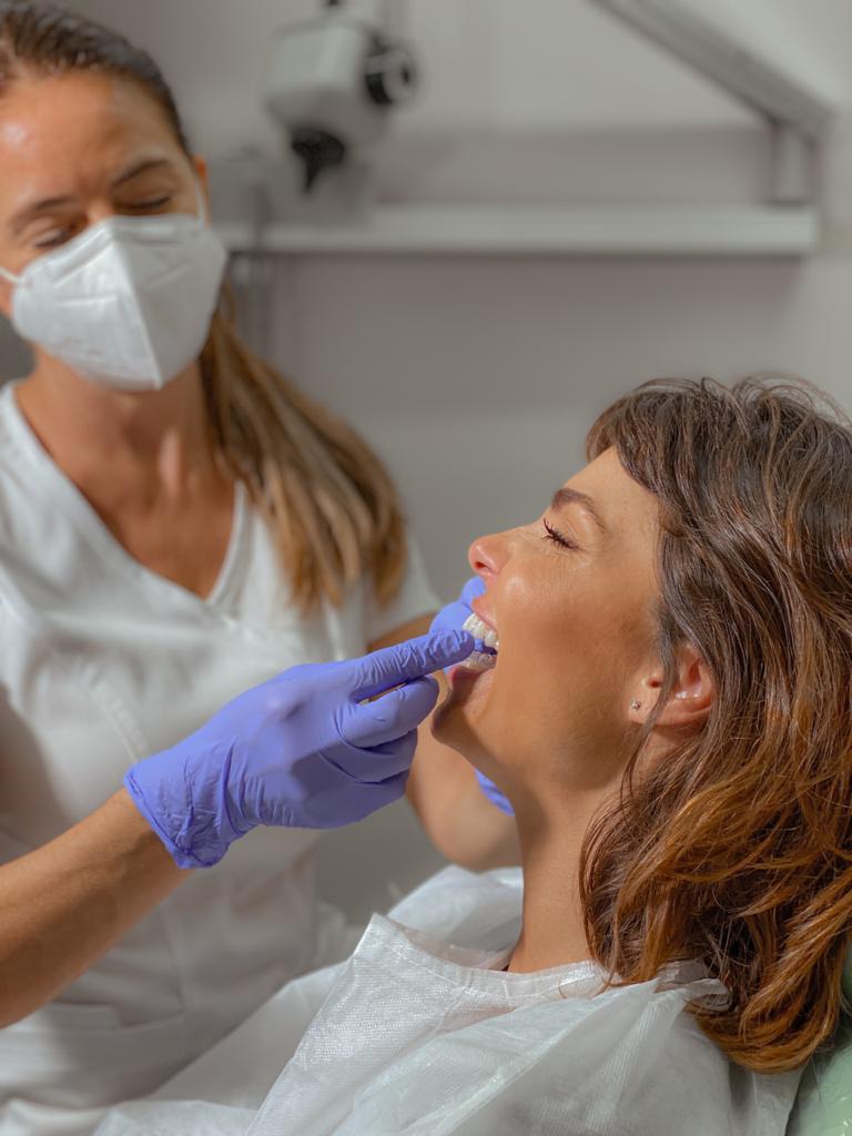 Kancyper Odontología especializada: la vanguardia en ortodoncia invisible y blanqueamiento 