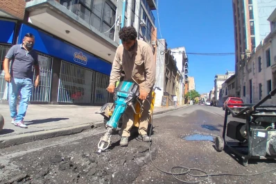 Bacheo y otras mejoras: reconstrucción de distintas calles