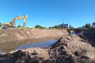 Obras municipales: entubarán el canal Irineo Leguisamo