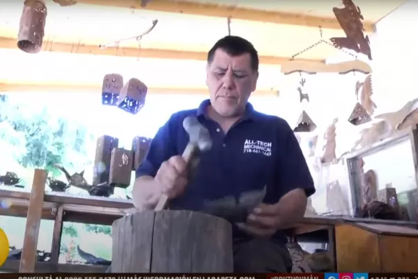 Verano en Tafí del Valle: visita a un orfebre y aprender a jugar al tenis