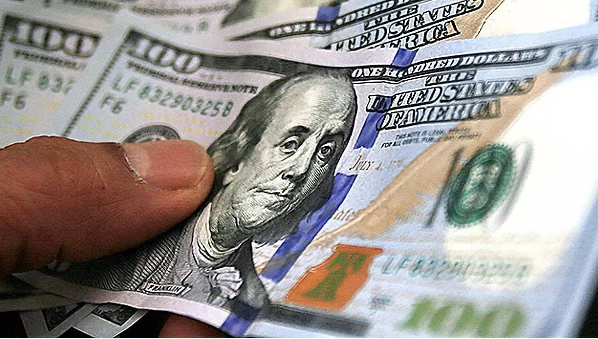 El dólar blue se mantiene en $ 156 y el solidario se acerca a los $ 152