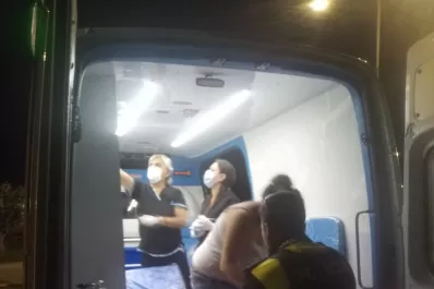 Motoristas ayudaron a una mujer a dar a luz a su bebé