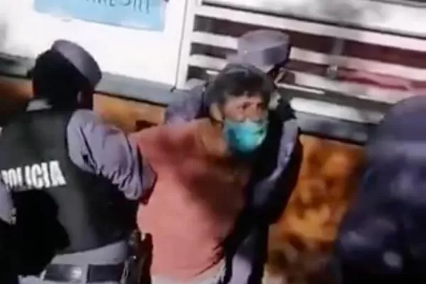 Formosa: detuvieron a dos concejalas  que se manifestaban por personas en un centro de covid-19