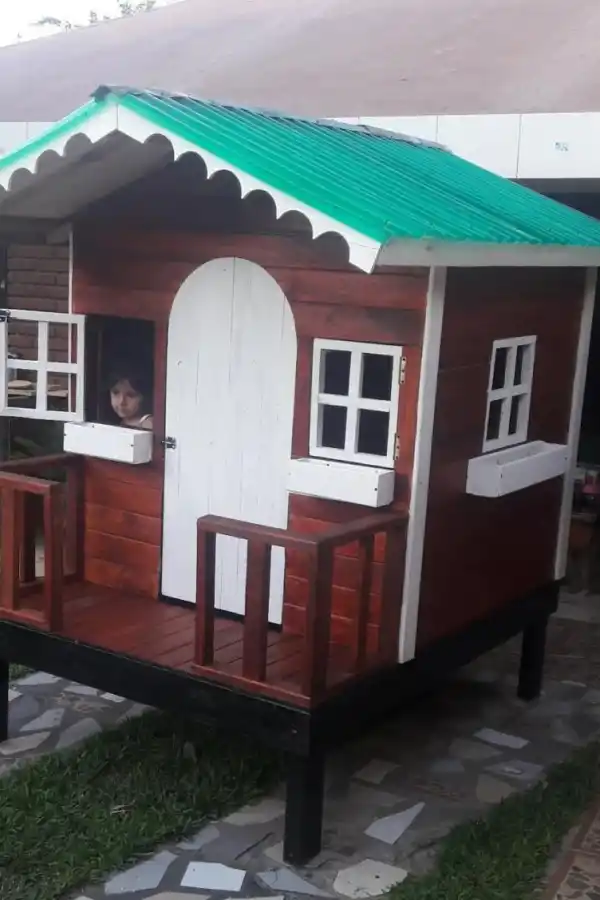 Para niños: mundos de madera y fantasía