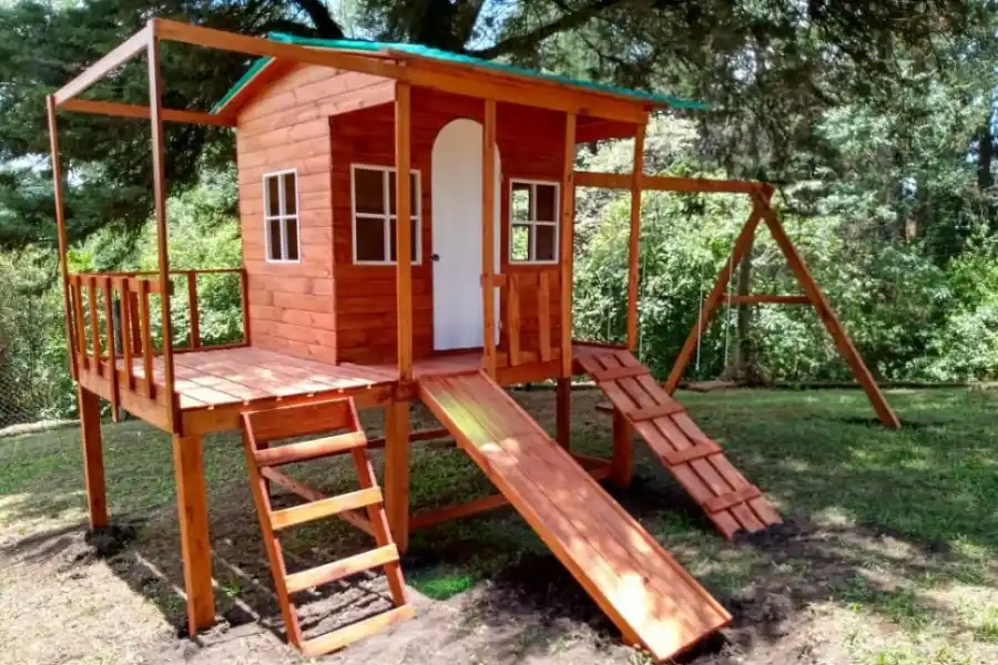 Para niños: mundos de madera y fantasía