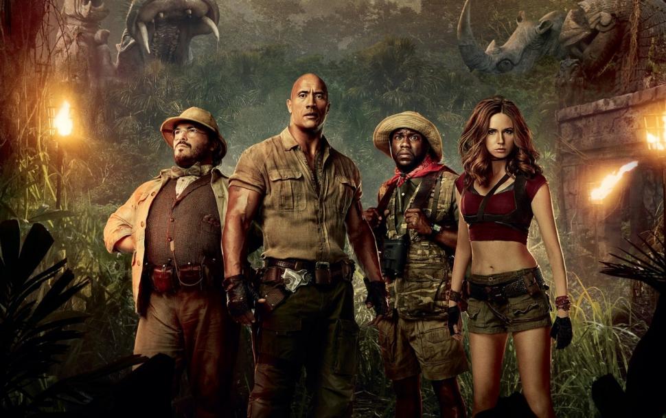  JUMANJI: EN LA SELVA. Película sobre un videojuego que absorbe a cuatro estudiantes, protagonizada por Dwayne La Roca Johnsson.