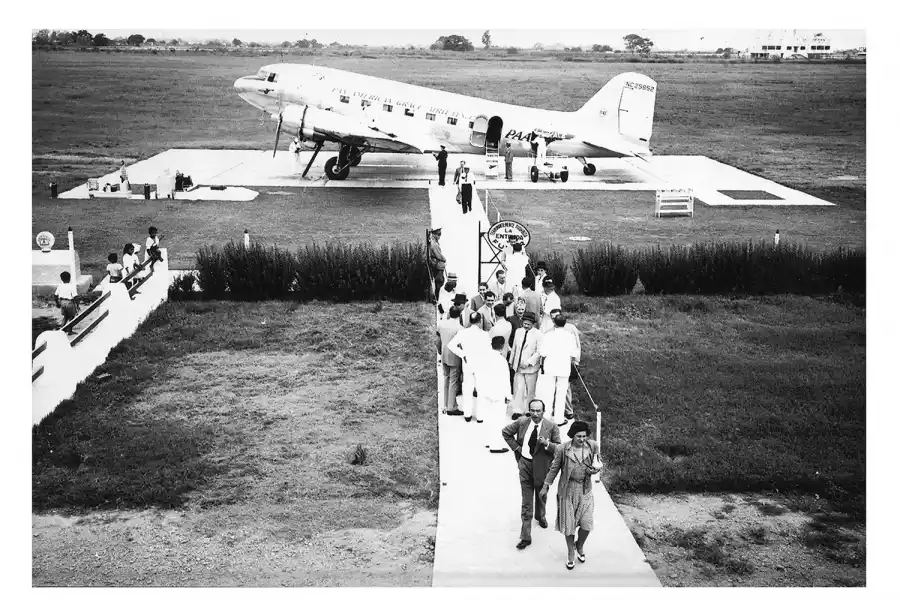 Tucumán retro: cuando los aviones aterrizaban en el césped