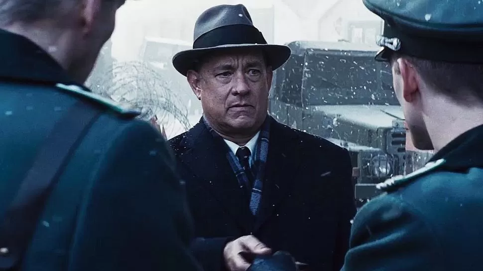  PUENTE DE ESPÍAS. Todo el suspenso en esta película de Steven Spielberg, con Tom Hanks y Mark Rylance.