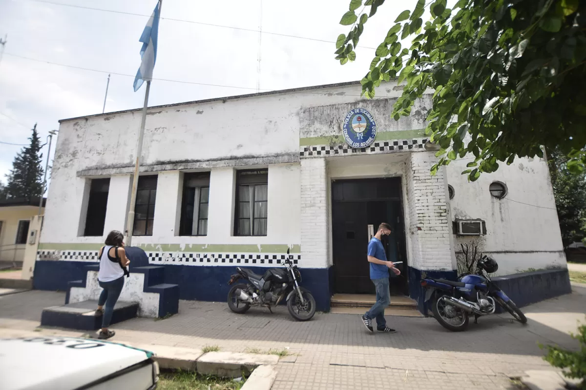 DESTACAMENTO. En enero, un grupo de presos rompió una celda, robó escopetas y huyó de la comisaría de Los Aguirre. 