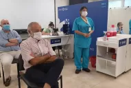 Es un día de gloria, afirmó Miroli tras recibir su primera dosis de Sputnik V