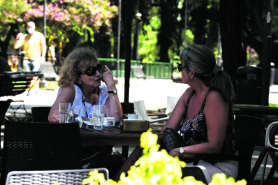 A la sombra para leer, trotar o tomar un café
